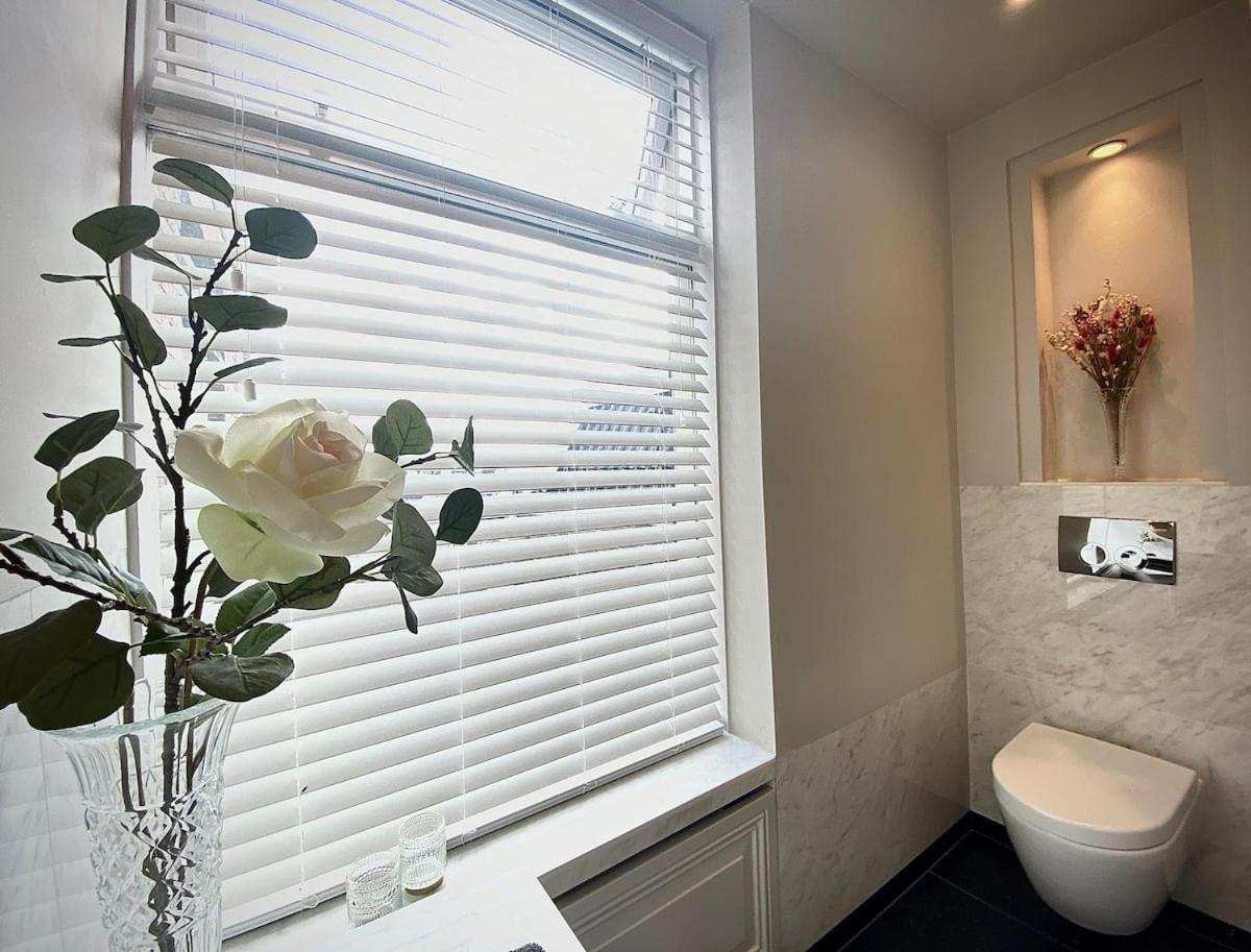 Canalhouse Majestic Apartment